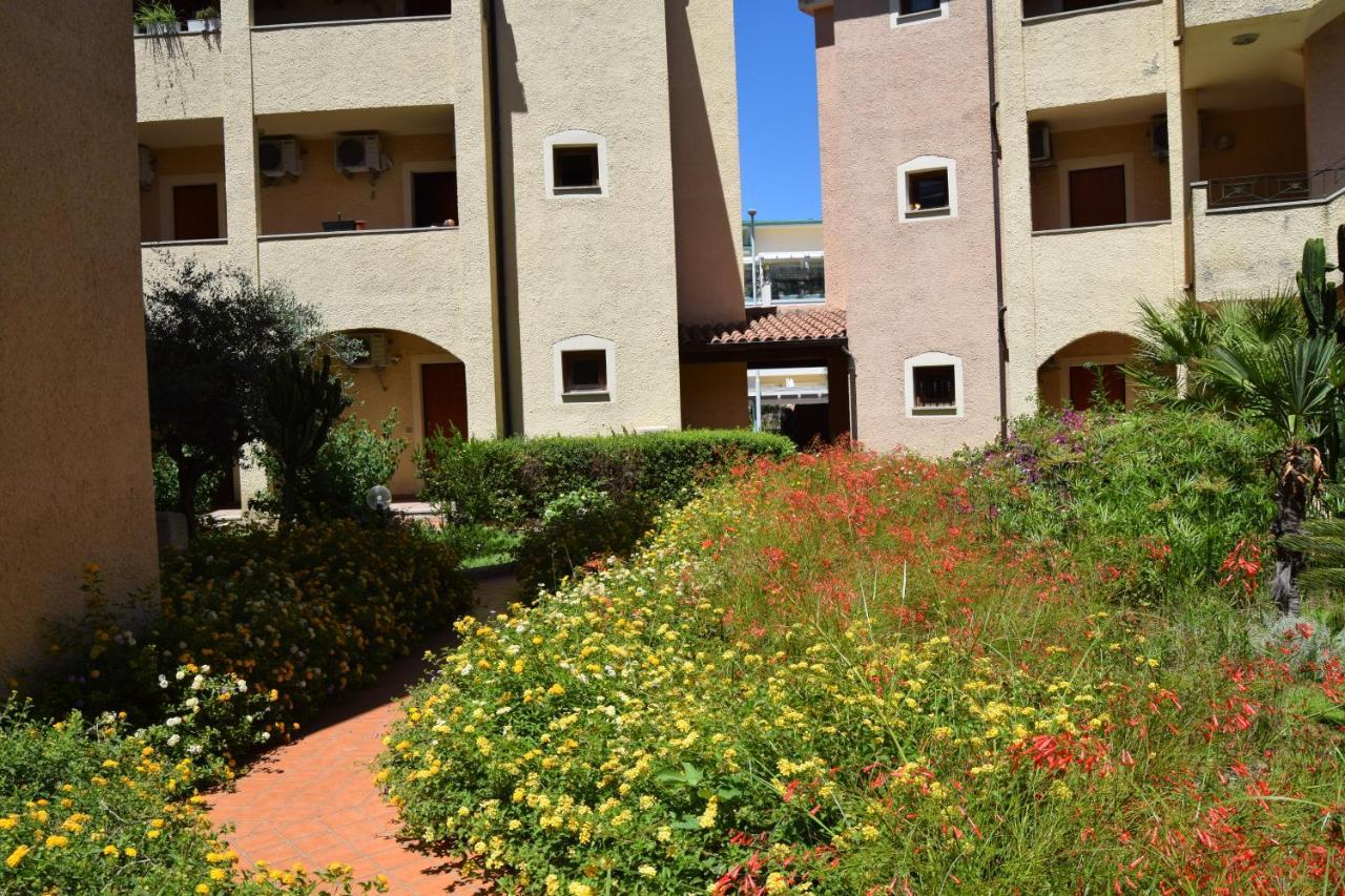 Il Mare Di Olbia Holiday Apartment Buitenkant foto
